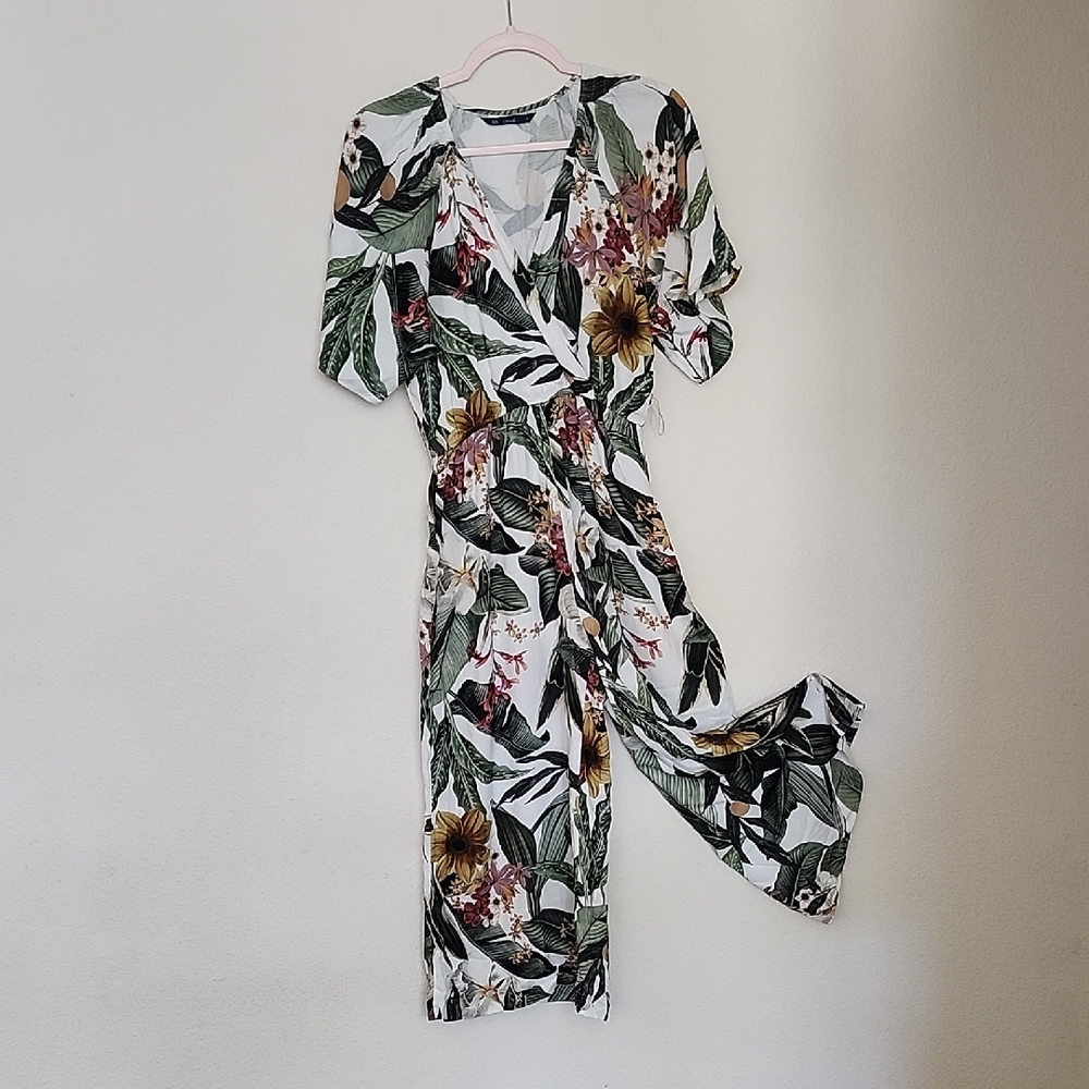 NWOT Green and White Jumpsuit